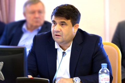Владимир Пискайкин комментирует вопросы повестки предстоящего заседания облдумы