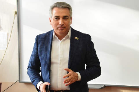Эдуард Омаров: слет успешных предпринимателей – эффективная площадка для успешного развития бизнеса в регионе