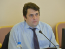 Ю.С. Холманский на очередном заседании комитета по экономической политике и природопользованию
