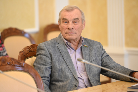 Владимир Ульянов: в регионе  начали работу по подготовке к реализации нового национального проекта «Кадры»