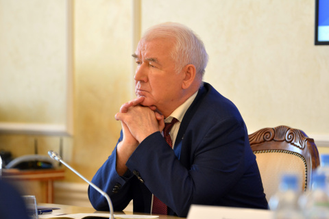 Сергей Корепанов принял участие в обсуждении предложений в Народную программу партии «Единая Россия»