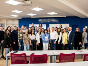 Эдуард Омаров и участники конкурса журналистских статей о секретах успешности предпринимательской деятельности