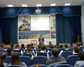Иван Вершинин продолжает проводить парламентские уроки