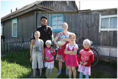 «Единая Россия» строит первый дом для семьи с пятью детьми