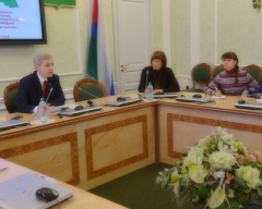 Андрей Артюхов: «Единороссы участвовали в разработке 56 законов из 110, принятых в 2013 году» 