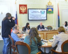 Сергей Корепанов рассказал, как идет работа над законодательством региона