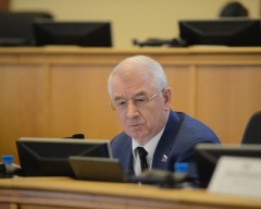 Сергей Корепанов подводит итоги работы парламента за год