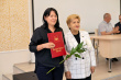 Инна Лосева вручила награды областной думы сотрудникам Тюменской городской станции по борьбе с болезнями животных 