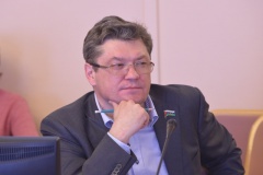 Сергей Козлов стал модератором дискуссии «Роль СМИ в социальном самочувствии региона» на Х окружном форуме «Информационный мир Югры»
