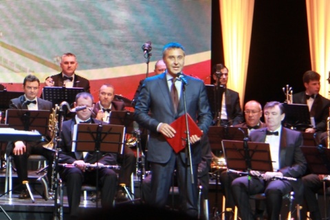 Областной парламентарий Валерий Фальков поздравил муниципальный тюменский  духовой оркестр с 25-летием