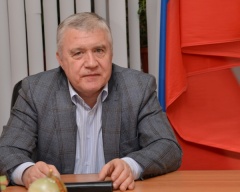 Сергей Ефимов провел личный прием граждан в г. Салехарде