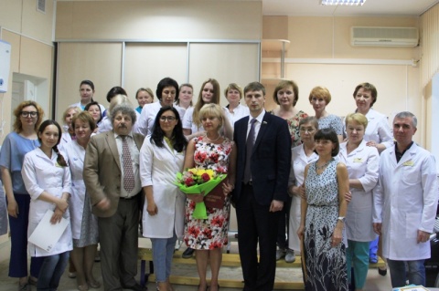 Дмитрий Новицкий поздравил коллектив Областного центра медицинской профилактики, лечебной физкультуры и спортивной медицины с Днем медицинского работника