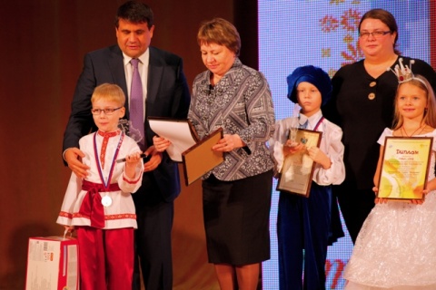 Владимир Пискайкин вновь поддержал фестиваль «У колыбели таланта»