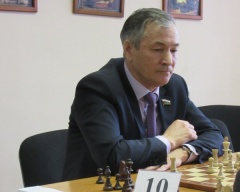 Депутат принял участие в шахматном турнире