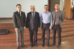 Члены общественной молодежной палаты побывали в Исетском районе
