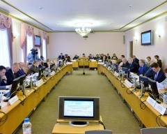 Уполномоченный по правам человека в Тюменской области проинформировал депутатов о результатах работы