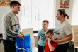 Волонтерский центр «Единой России» поздравил с Пасхой семьи из ДНР и ЛНР