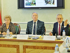 В областной Думе обсудили перспективы развития Института Уполномоченного по правам ребенка