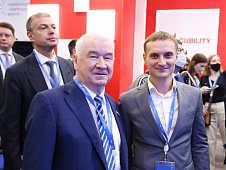  Сергей Корепанов принял участие в Тюменском нефтегазовом форуме 2021
