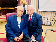 Анатолий Чепайкин принял участие в творческой встрече с писателем Сергеем Великопольским