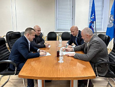Дмитрий Плотников встретился с депутатами разных уровней власти