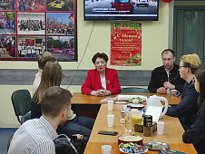 Тамара Казанцева встретилась с участниками проекта «Политическая кухня»