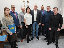 Артем Зайцев принял участие в выездном заседании фракции ЛДПР в Нижневартовске