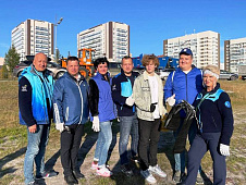 Дмитрий Плотников принял участие в акции «Особенности национальной уборки» в Новом Уренгое