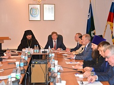 Владимир Нефедьев принял участие в совещании в Березовском районе