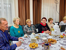 Владимир Нефедьев провел встречу с членами Совета ветеранов Нягани