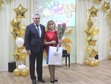 Сергей Медведев поздравил коллектив тюменского детского сада № 36 с юбилеем 