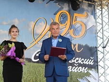 Владимир Ульянов с рабочим визитом побывал в Сладковском районе