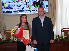 Юрий Юхневич принял участие в церемонии вручения премии «Молодёжная элита»