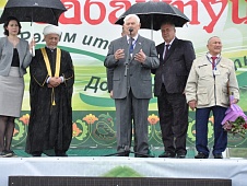 Юрий Конев посетил Сабантуй в Нижнетавдинском районе 