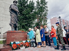 Торжественный митинг, посвященный 119-летию со дня рождения генерала армии Ивана Федюнинского