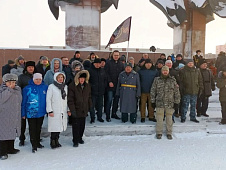 Дмитрий Плотников почтил память воинов-интернационалистов в Новом Уренгое