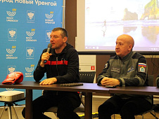 В Новом Уренгое прошла пресс-конференция и автограф-сессия с Евгением Макаренко