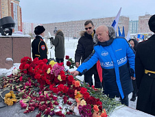 Дмитрий Плотников принял участие в мероприятиях, посвященных 80-летию со дня полного снятия блокады Ленинграда