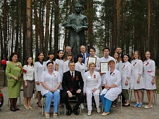 По инициативе Виктора Рейна состоялась вторая встреча студентов-медиков с ветеранами и врачами центра восстановительной медицины и реабилитации «Ахманка»