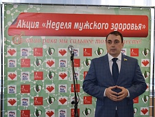 Владимир Ермолаев принял участие  в «Неделе мужского здоровья» в Нефтеюганске     